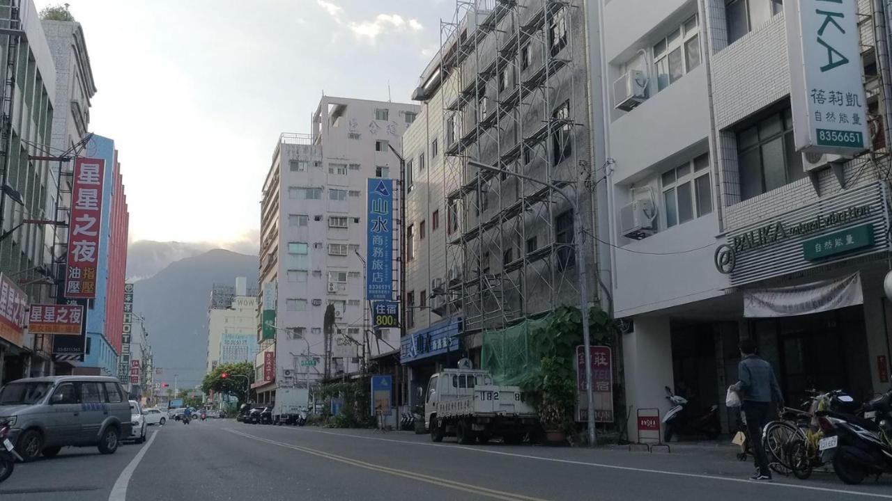 夏舞民宿 화롄 외부 사진